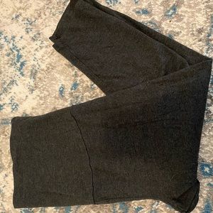 Gap love maternity leggings